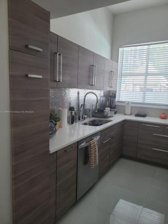 Vue At Brickell, 1250 S Miami Ave #814, Miami, Florida 33130, image 1