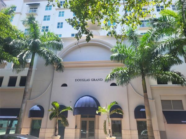 Douglas Grand, 50 Menores Ave #725, Coral Gables, Florida 33134, image 1