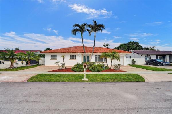 Floral Gardens, 8925 SW 11th St, Westchester, Florida 33174, image 1