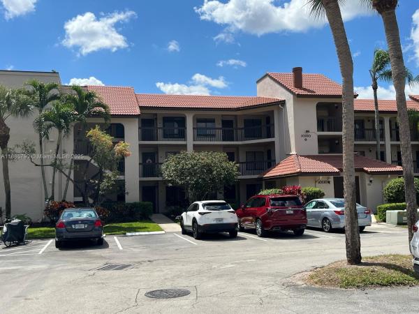 10110 Cedar Point Blvd #206, Boynton Beach, Florida 33437, image 1
