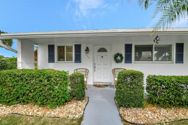 Leisureville Golf Lane, 2017 SW Golf Ln #101, Boynton Beach, Florida 33426, image 1