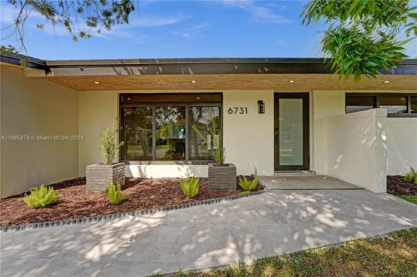Sunrise Golf Village, 6731 NW 29th Ct, Sunrise, Florida 33313, image 3