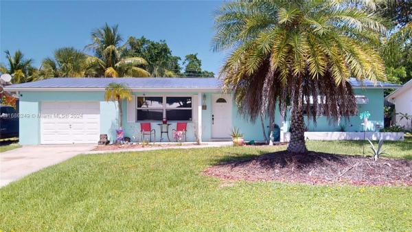Penn Park, 416 Erie Dr, Jupiter, Florida 33458, image 1