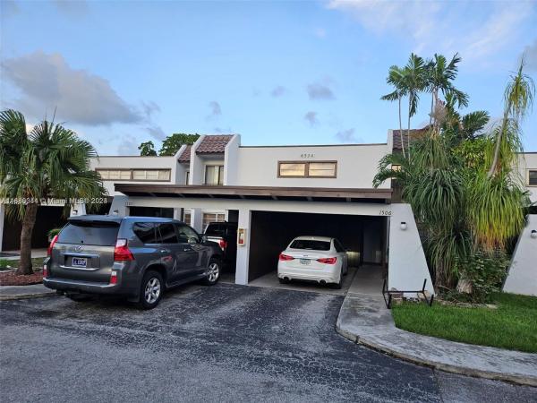 Spanish Villas, 6524 Kendale Lakes Dr #1506, Kendale Lakes, Florida 33183, image 1