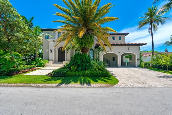 Tropical Isle Homes, 250 Buttonwood Dr, Key Biscayne, Florida 33149, image 1