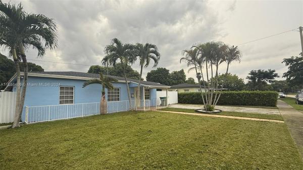 Richmond Heights Residential, 14920 Polk St, Richmond Heights, Florida 33176, image 1