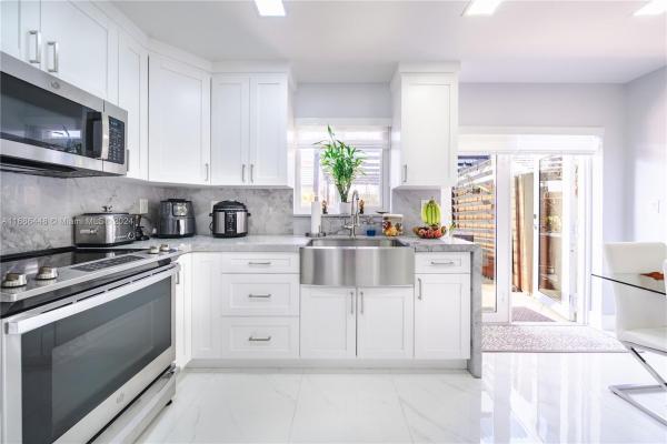 Terra Lakes Villas, 6110 SW 129th Pl #1706, Kendale Lakes, Florida 33183, image 1