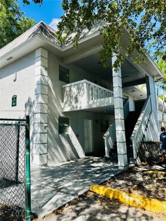 Village Homes & Condos At Palmetto Bay, 17255 SW 95th Ave #122, Palmetto Bay, Florida 33157, image 1