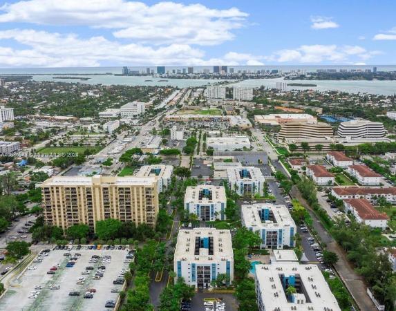 Greenwich, 1470 NE 123rd St #A902, North Miami, Florida 33161, image 1