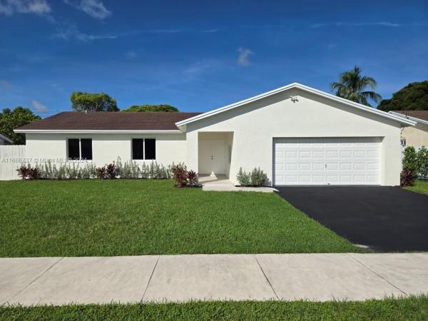 Meadow Wood Manor, Princeton, Florida 33032, image 1