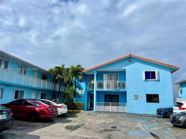 Lago Azul, 5720 W 26th Ave #5720, Hialeah, Florida 33016, image 1