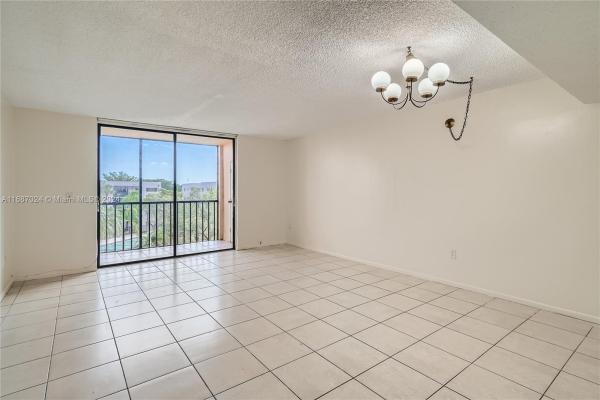 Horizons West, 8600 SW 133rd Ave Rd #422, Kendale Lakes, Florida 33183, image 1