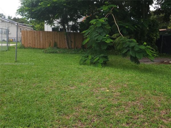 Hialeah Heights, 2932 NW 58th St, Brownsville, Florida 33142, image 1