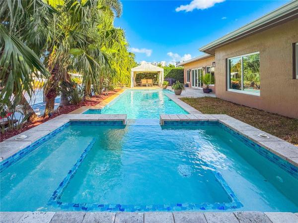 Garden Isles, 239 SE 3rd Ave, Pompano Beach, Florida 33060, image 1
