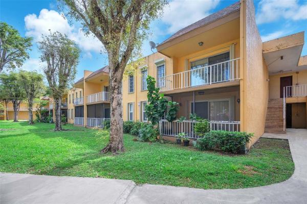 Kendall Heights, 13700 SW 62 St #216, Kendale Lakes, Florida 33183, image 1