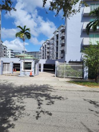 River Run South, 2415 NW 16th St Rd #416, Miami, Florida 33125, image 1