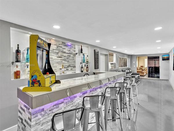 Ridgeway, 2137 NW 59th St, Brownsville, Florida 33142, image 1