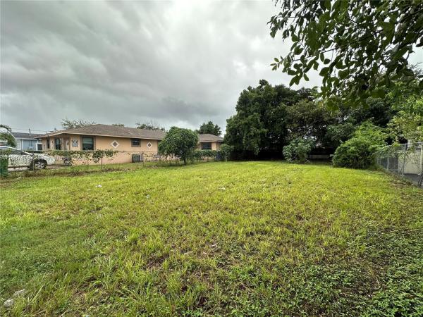 Crosel Heights, 7733 NW 2nd Ct, Miami, Florida 33150, image 1