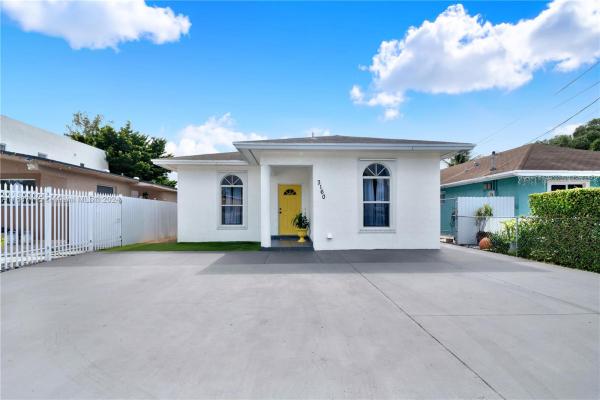 Hialeah Heights, 3160 NW 58th St, Brownsville, Florida 33142, image 1