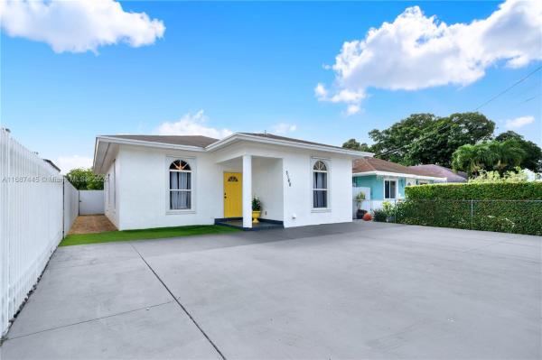 Hialeah Heights, 3160 NW 58th St, Brownsville, Florida 33142, image 3