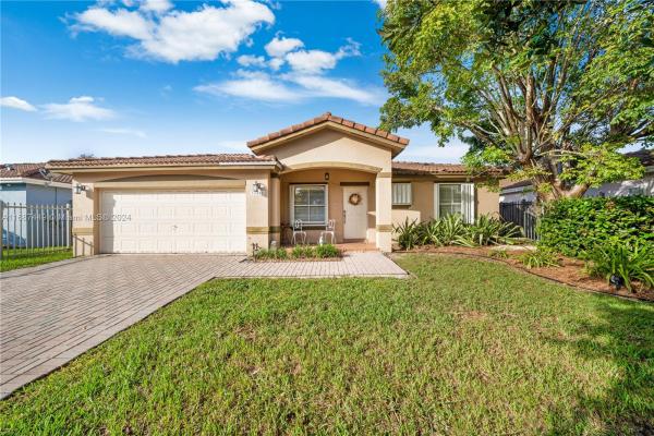 Mangus, 11263 SW 247th Ter, Princeton, Florida 33032, image 1