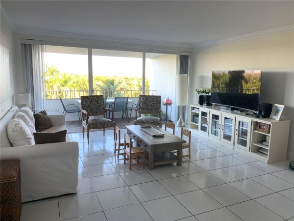 Commodore Club East, 177 Ocean Lane Dr #512, Key Biscayne, Florida 33149, image 1