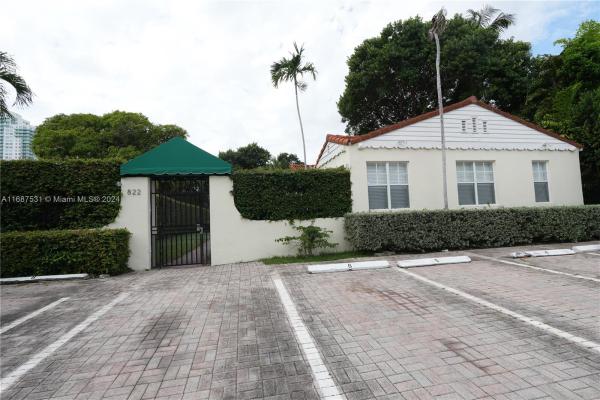 Lenox Courtyard, 822 Lenox Ave #2, Miami Beach, Florida 33139, image 3