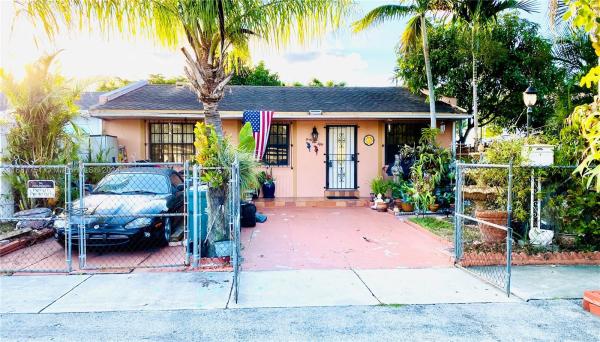 Royale Green, 4650 SW 129th Ave #4650, Kendale Lakes, Florida 33175, image 1