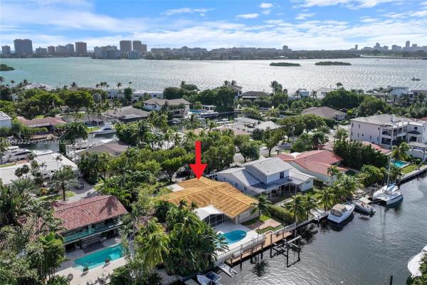 Keystone Island, 13190 Biscayne Island Ter, North Miami, Florida 33181, image 1