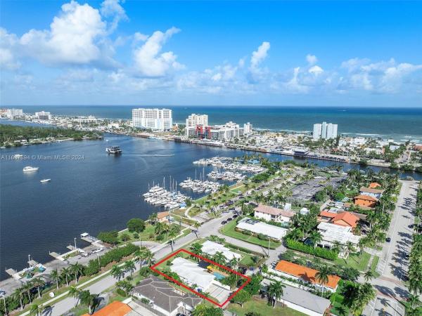 Hollywood Lakes, 808 Polk St, Hollywood, Florida 33019, image 2