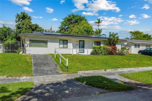 Meadow Wood Manor, 12335 SW 261st Ter, Goulds, Florida 33032, image 1