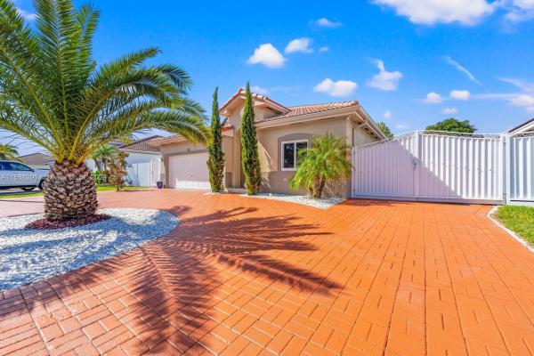 Silver Palm Lake, 22922 SW 107th Ave, Kendall, Florida 33170, image 1