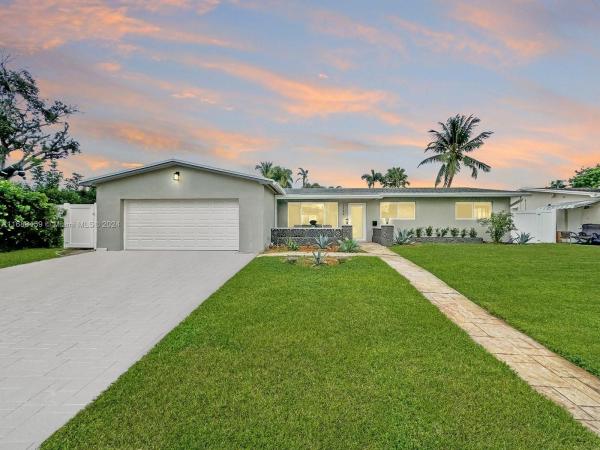 Pasadena Lakes, 2241 NW 87th Ter, Pembroke Pines, Florida 33024, image 1