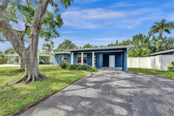 Almar Estates, 3017 NE 3rd Ave, Wilton Manors, Florida 33334, image 1