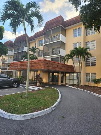 The Manors Of Inverrary, 4154 Inverrary Dr #103, Lauderhill, Florida 33319, image 1
