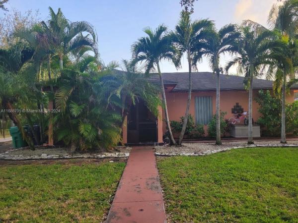 Jordan Commons, 24306 SW 131st Ct, Princeton, Florida 33032, image 1