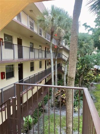 Cypress Chase North, 3161 NW 47th Ter #301, Lauderdale Lakes, Florida 33319, image 1