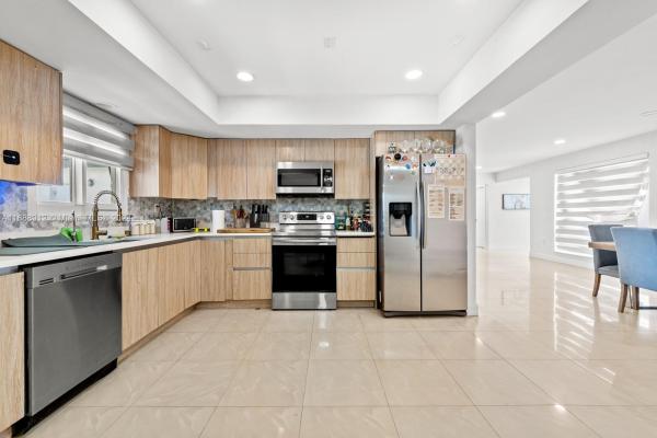 Miramar Park, 7501 Fairway Blvd, Miramar, Florida 33023, image 1