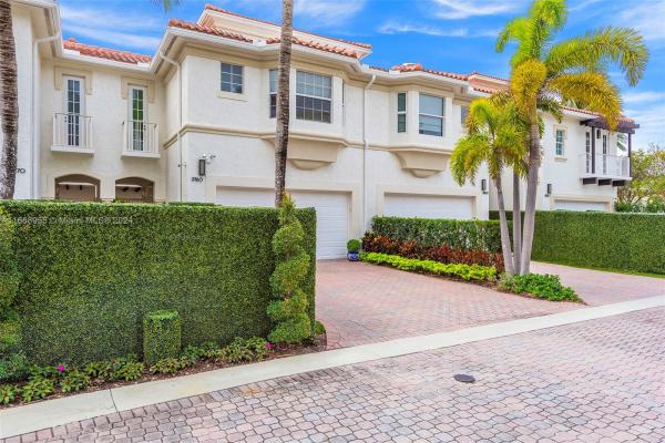 Porto Vita Townhomes, 3760 NE 199th Ter, Aventura, Florida 33180, image 1