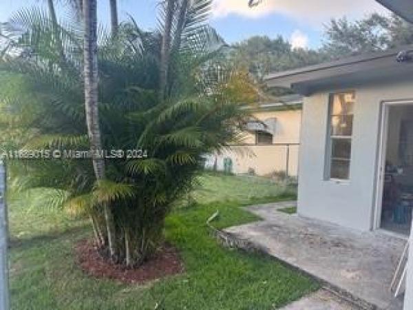Franklin Park, 2503 NW 9th St, Fort Lauderdale, Florida 33311, image 1