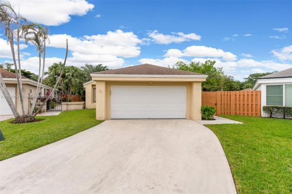 Lakeview Homes At Centura Parc, 3331 NW 22nd Pl, Coconut Creek, Florida 33066, image 1