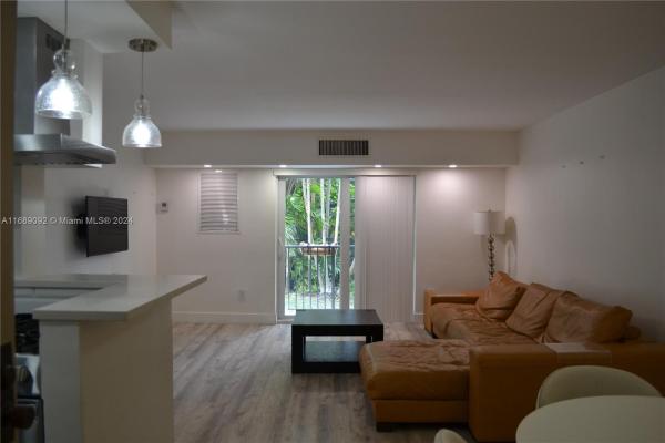 Brickell Mar, 2201 Brickell Ave #8, Miami, Florida 33129, image 1