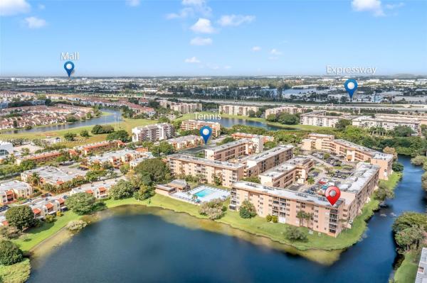 Pineside, 8895 Fontainebleau Blvd #508, Fountainebleau, Florida 33172, image 1