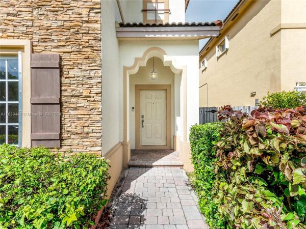 The Reserve At Isles Of Bayshore, 8829 SW 223rd Ter, Cutler Bay, Florida 33190, image 2