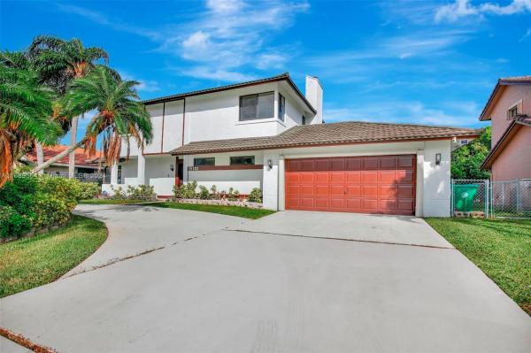 Falcon's Lea, 15101 Tetherclift St, Davie, Florida 33331, image 1