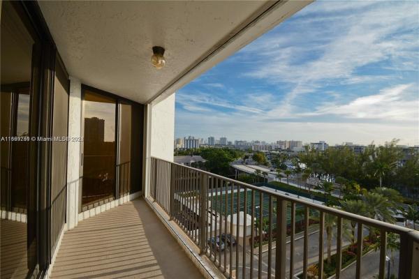 Anchor Bay Club, 300 Three Islands Blvd #308, Hallandale Beach, Florida 33009, image 1