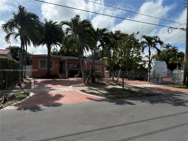 Flagler Terrace, 5570 SW 3rd St, Miami, Florida 33134, image 1