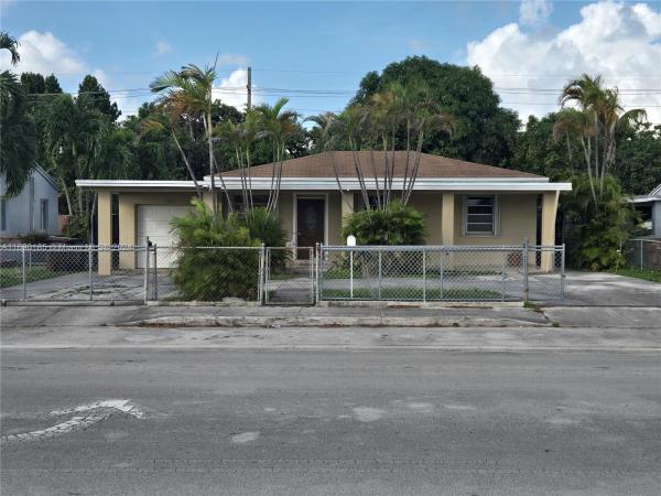 Hialeah Residential, 961 E 32nd St, Hialeah, Florida 33013, image 1