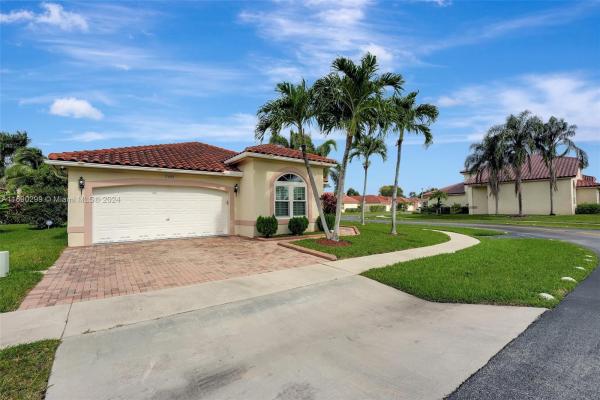 Parkside At Royal Palm, 7545 Parkside Ln, Margate, Florida 33063, image 1
