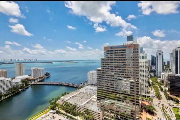 Icon Brickell Tower 3, 485 Brickell Ave #3708, Miami, Florida 33131, image 1